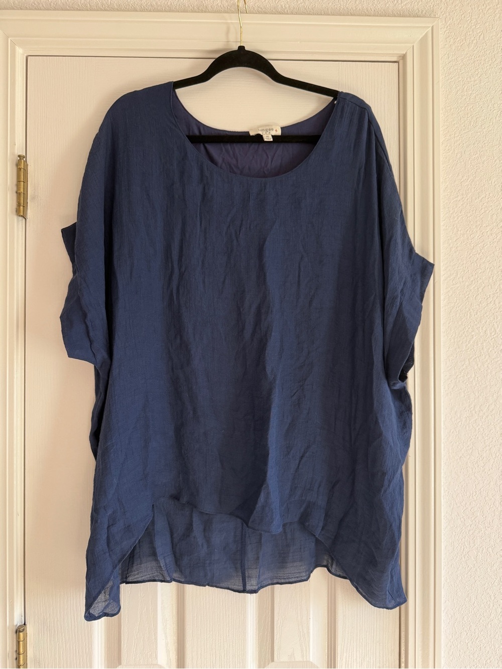 Umgee Navy Loose Linen-Blend Tunic Top